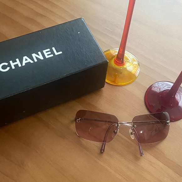 CHANEL Accessories - Chanel sunglasses